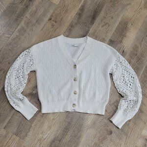 Beautiful Cardigan with Detailed Sleeves
